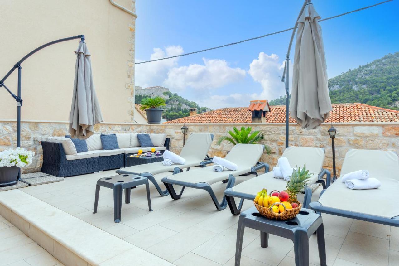 Apartments Ante Хвар Екстериор снимка