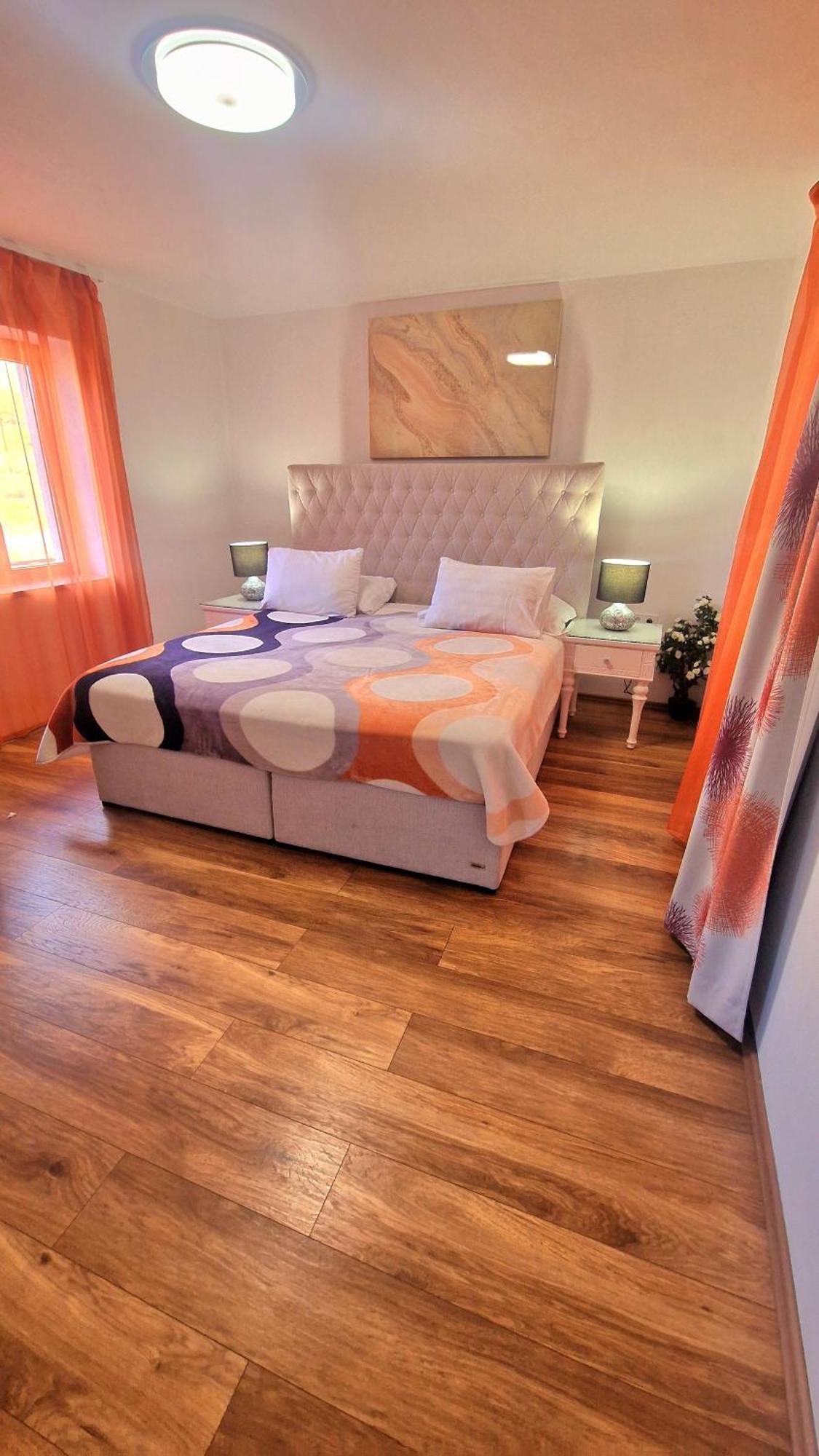 Apartments Ante Хвар Екстериор снимка